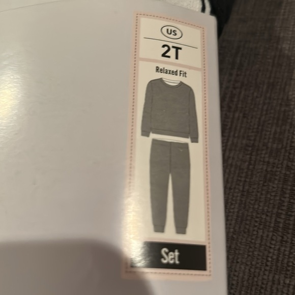 Lily & Dan Space themed Toddler Boy sweatshirt and Jogger Set 2T NWT - Picture 3 of 7